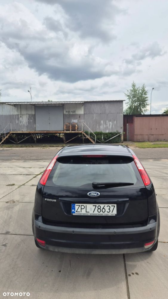 Ford Focus 1.6 Ambiente - 5