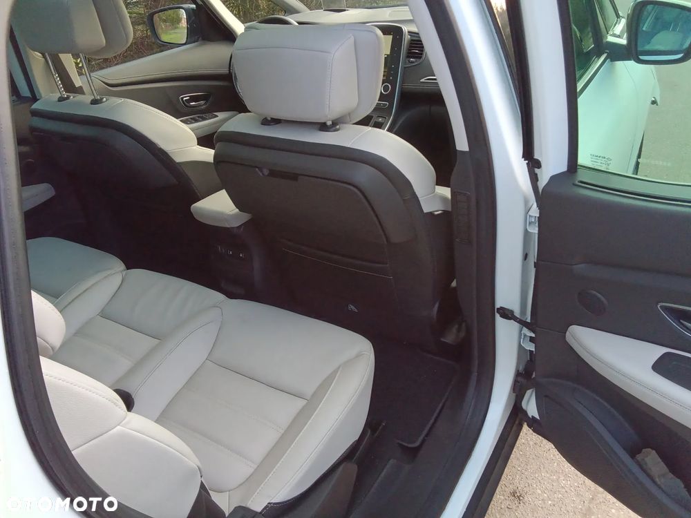 Renault Scenic Energy TCe 130 S&S Bose Edition - 17