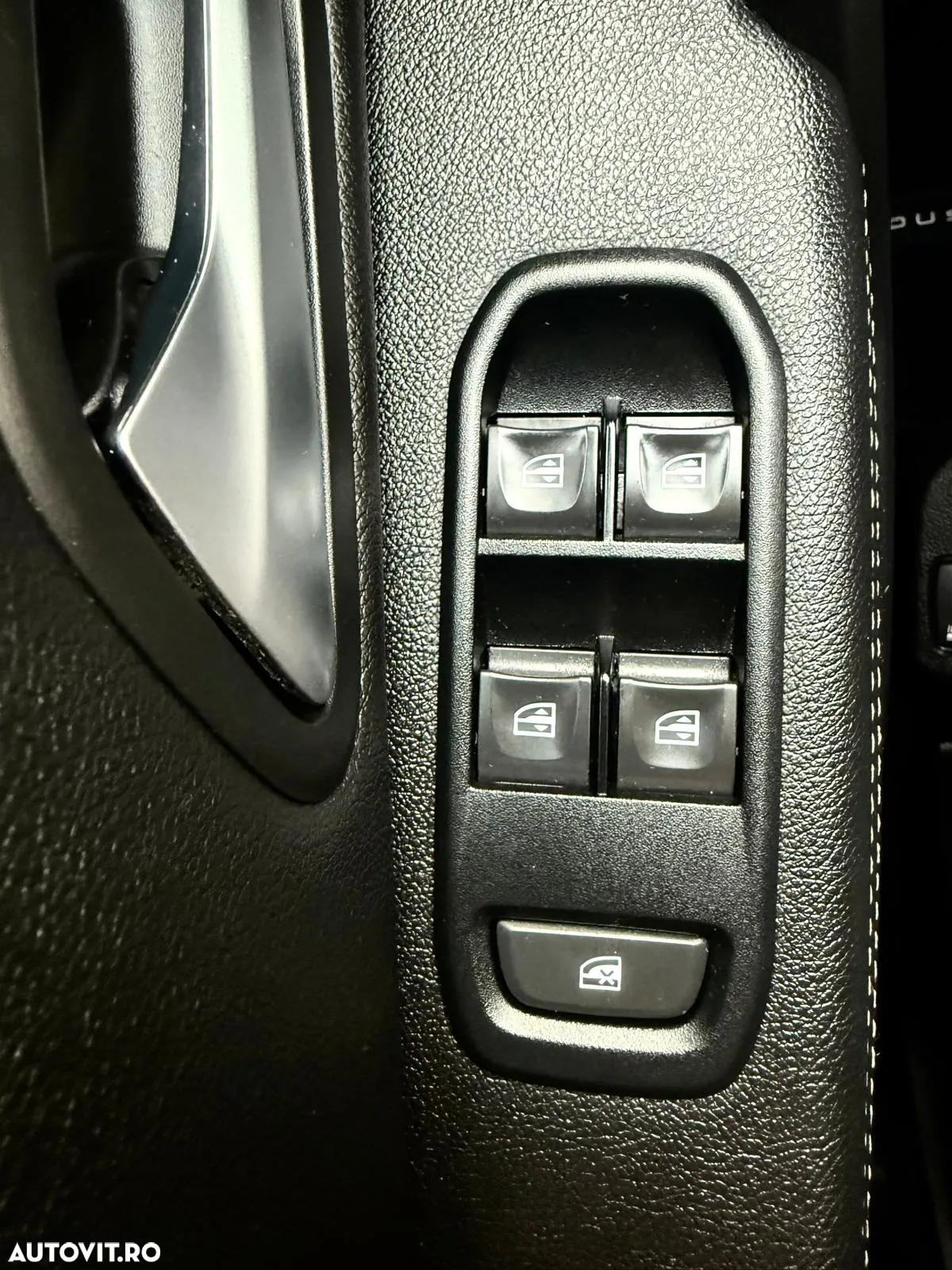 Dacia Duster TCe 125 4x2 Prestige - 27