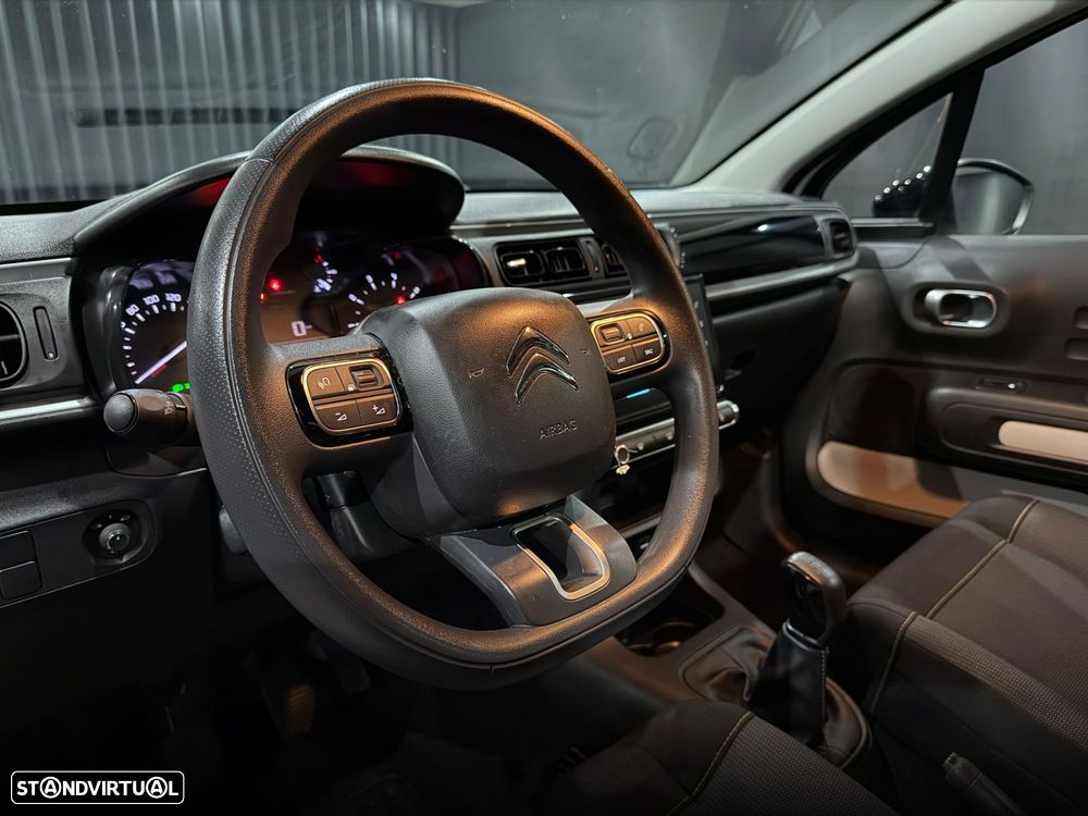 Citroën C3 1.2 PureTech Shine - 13