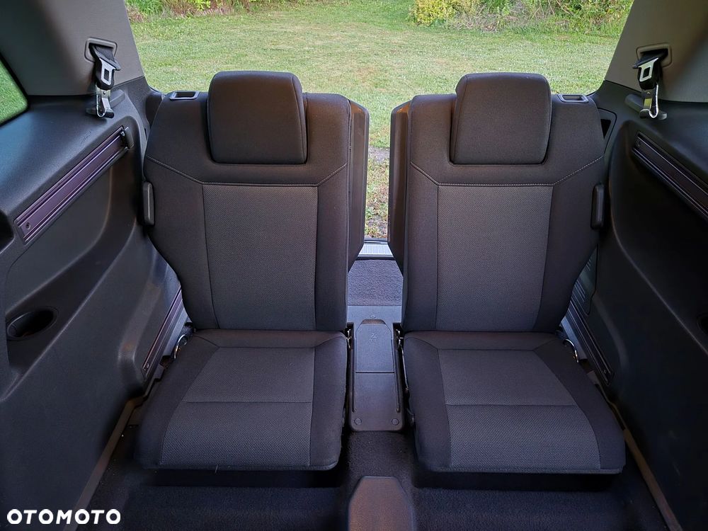 Opel Zafira 1.8 - 19