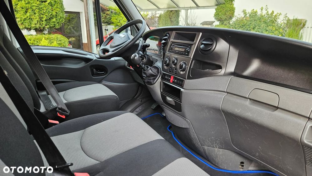 Iveco DAILY 35S17 3.0 HPI 170 KM KLIMA HDS  L1 H1 HAK 3500 KG - 18