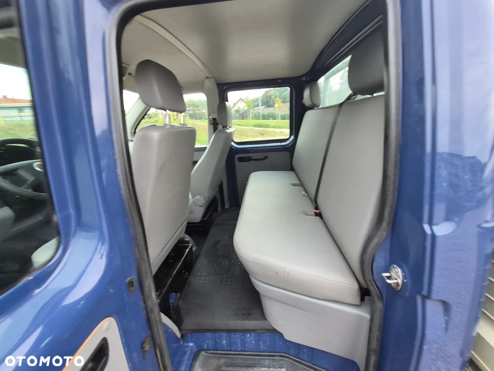 Volkswagen T5 - 7