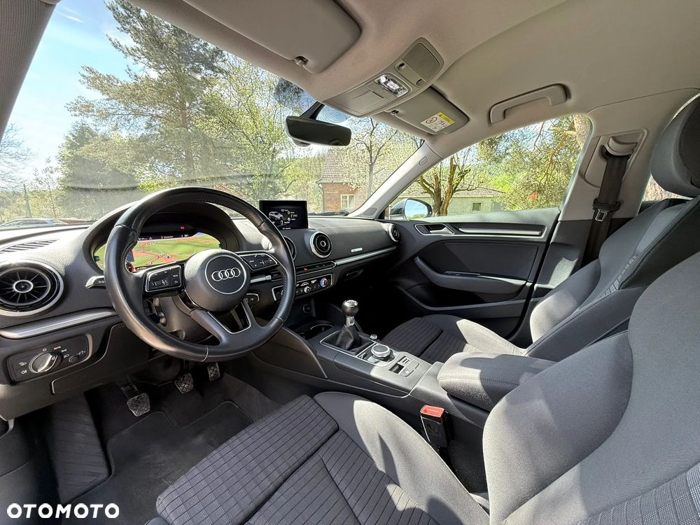 Audi A3 Sportback 1.6 TDI Sport - 17