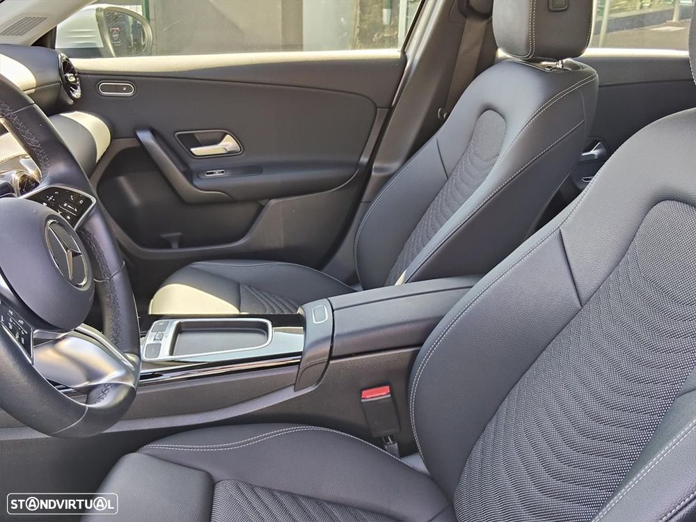 Mercedes-Benz A 200 Style Plus Aut. - 12