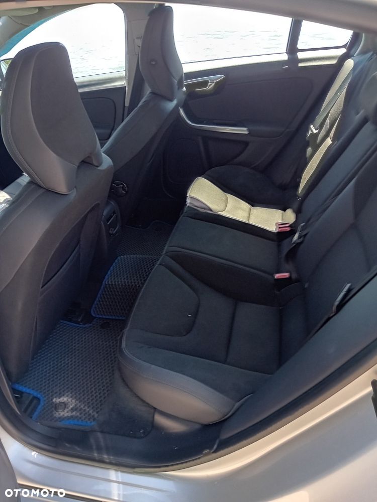 Volvo S60 - 6