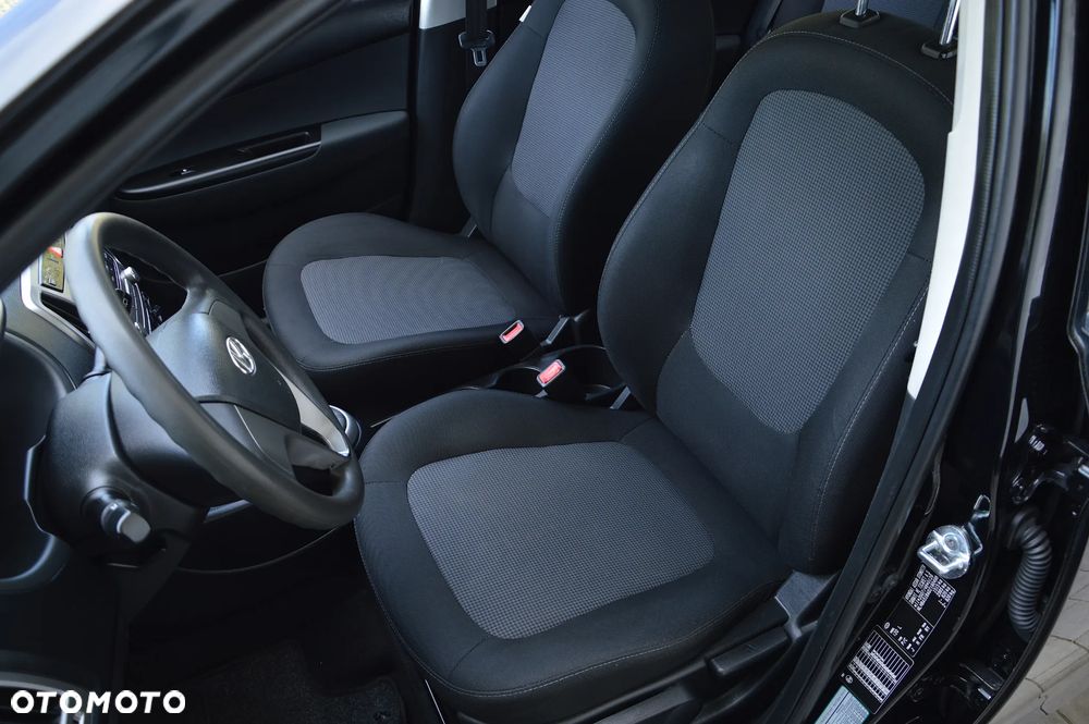 Hyundai i20 - 11