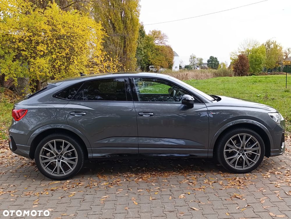 Audi Q3 Sportback 40 TFSI quattro S tronic S line - 4