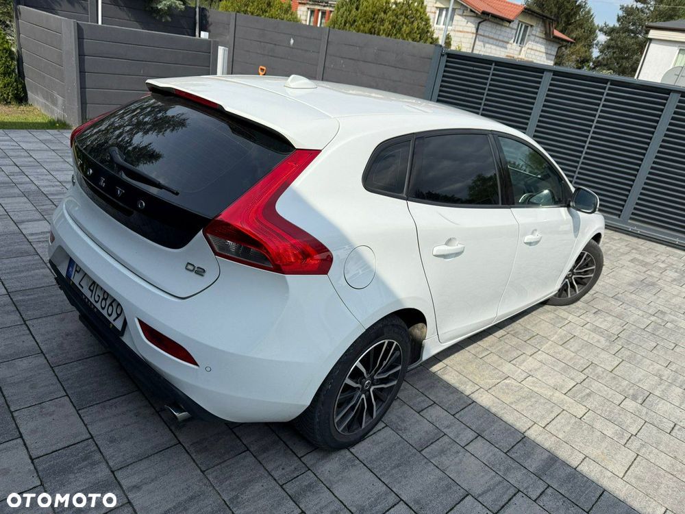 Volvo V40 - 22