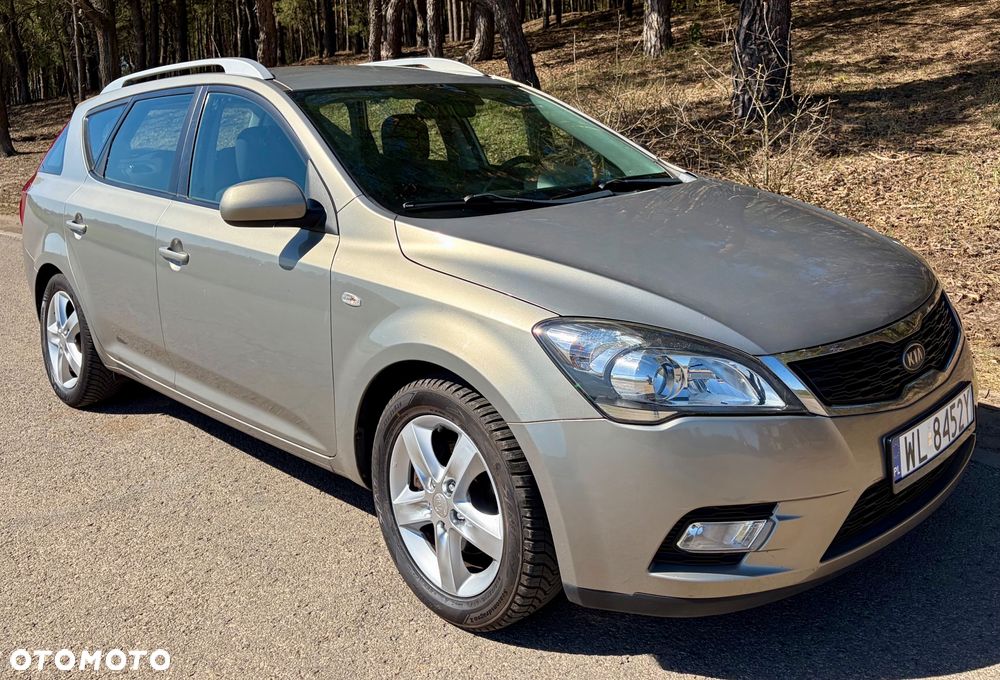 Kia Ceed 1.4 Comfort + - 2