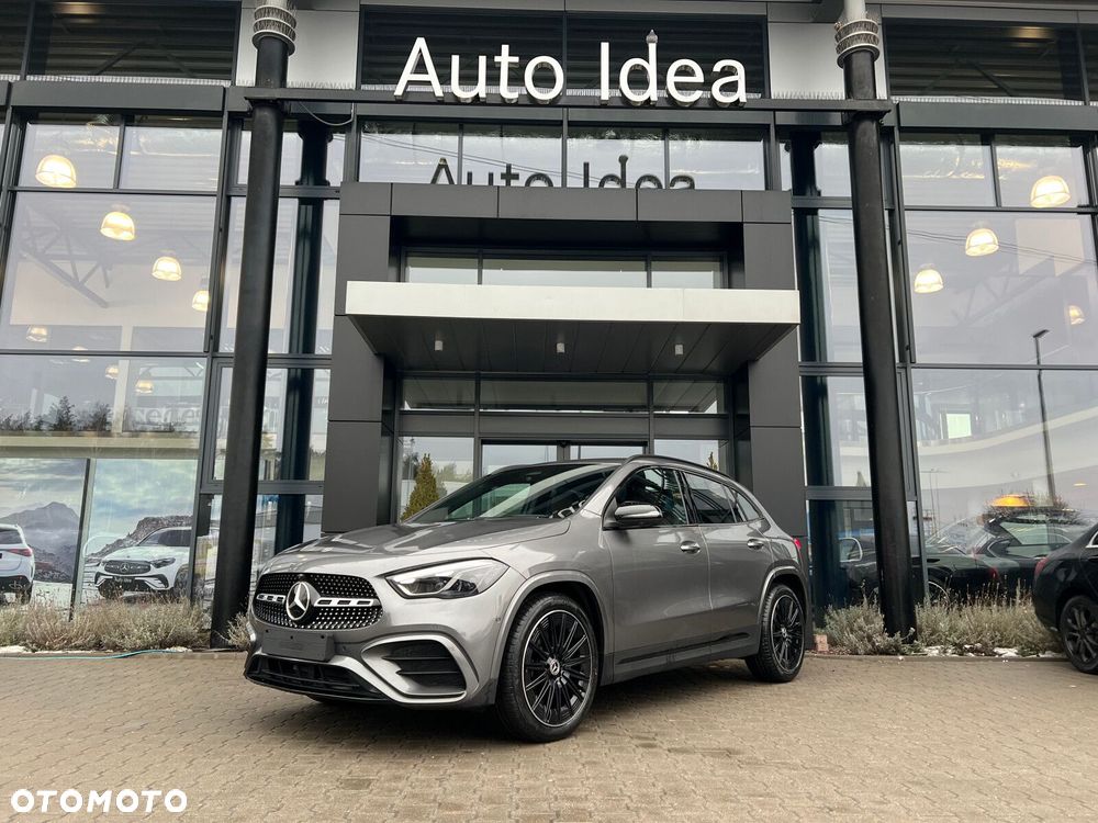 Mercedes-Benz GLA - 1
