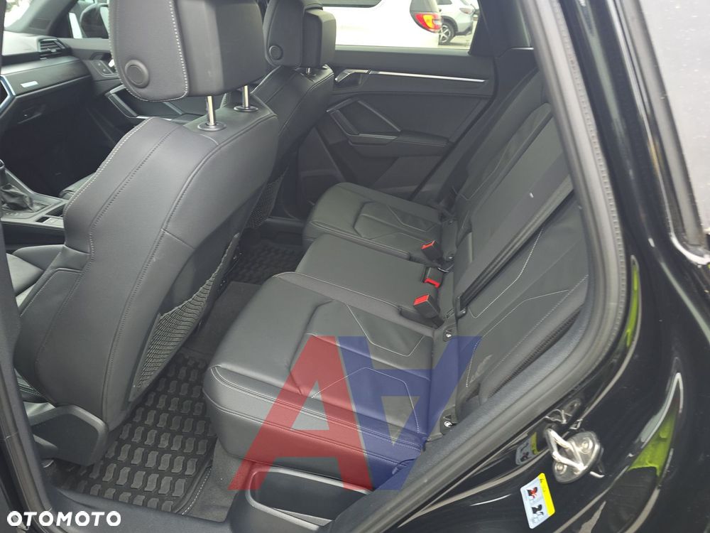 Audi Q3 45 TFSI Quattro S Line S tronic - 12