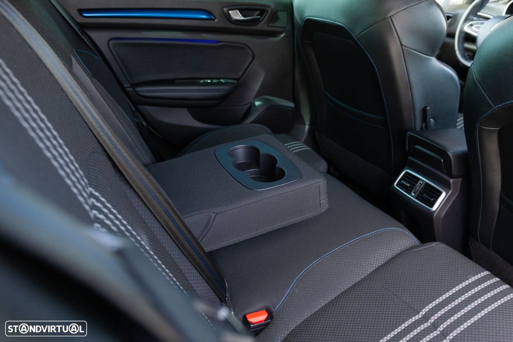 Renault Mégane 1.5 Blue dCi GT Line - 24