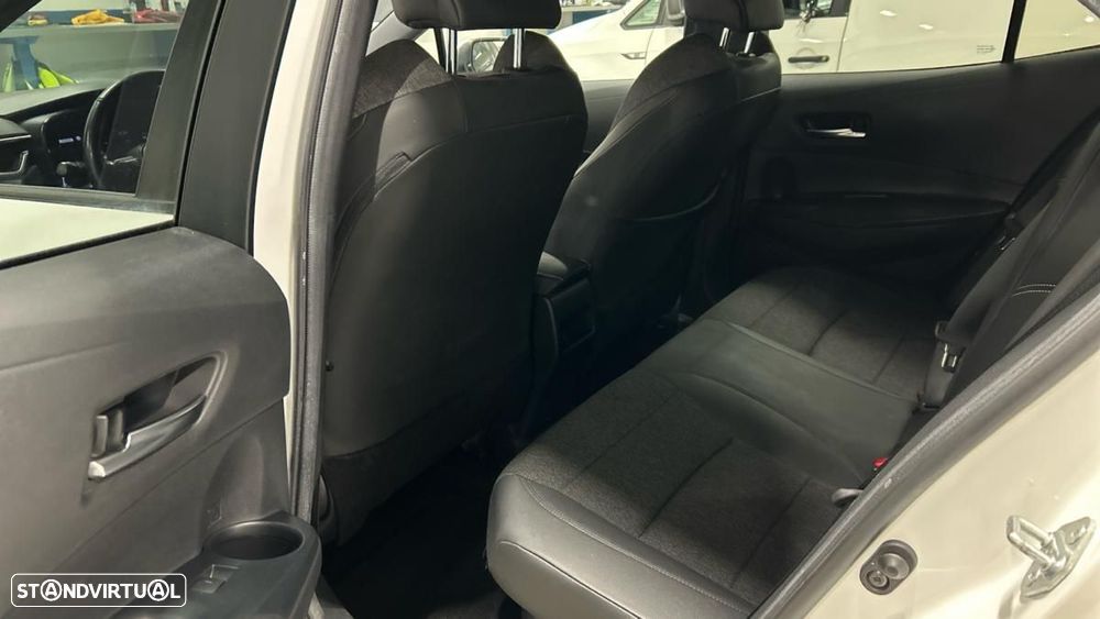 Toyota Corolla 1.8 Hybrid Comfort - 6