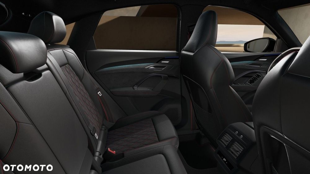 Audi Q5 Sportback - 12