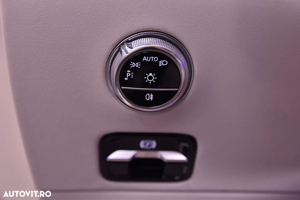 Mercedes-Benz SL 63 AMG - 25