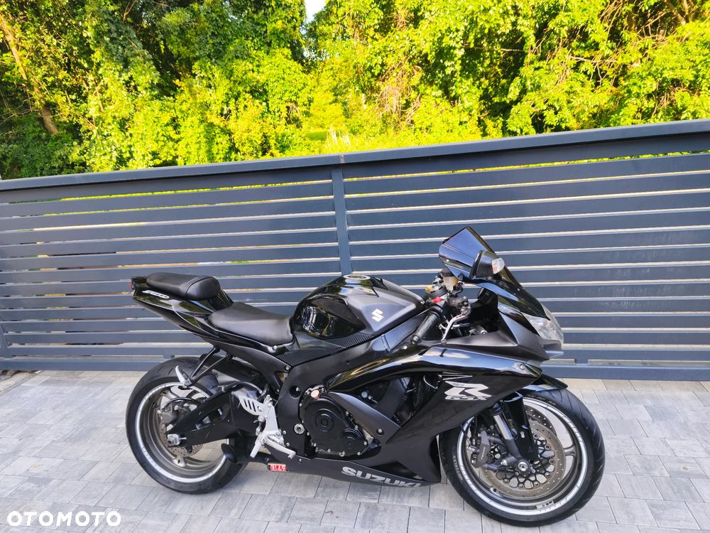 Suzuki GSX-R - 7