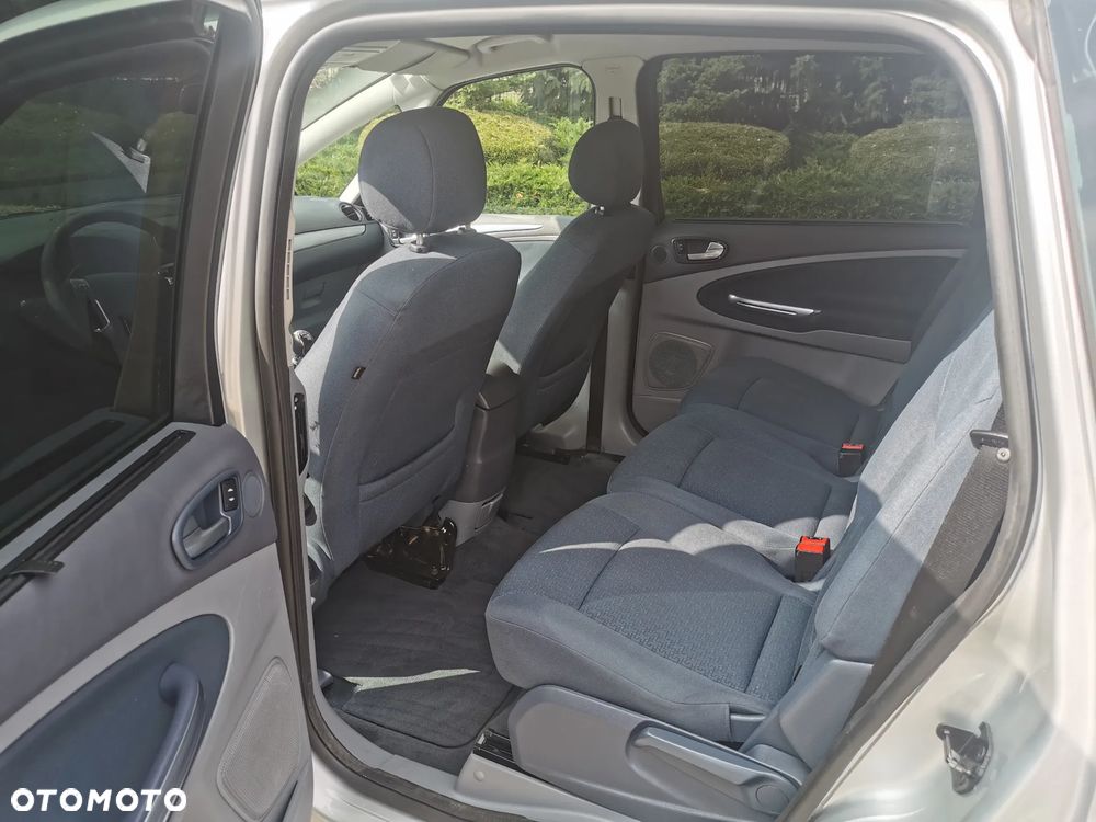 Ford S-Max 2.0 TDCi DPF Titanium - 11