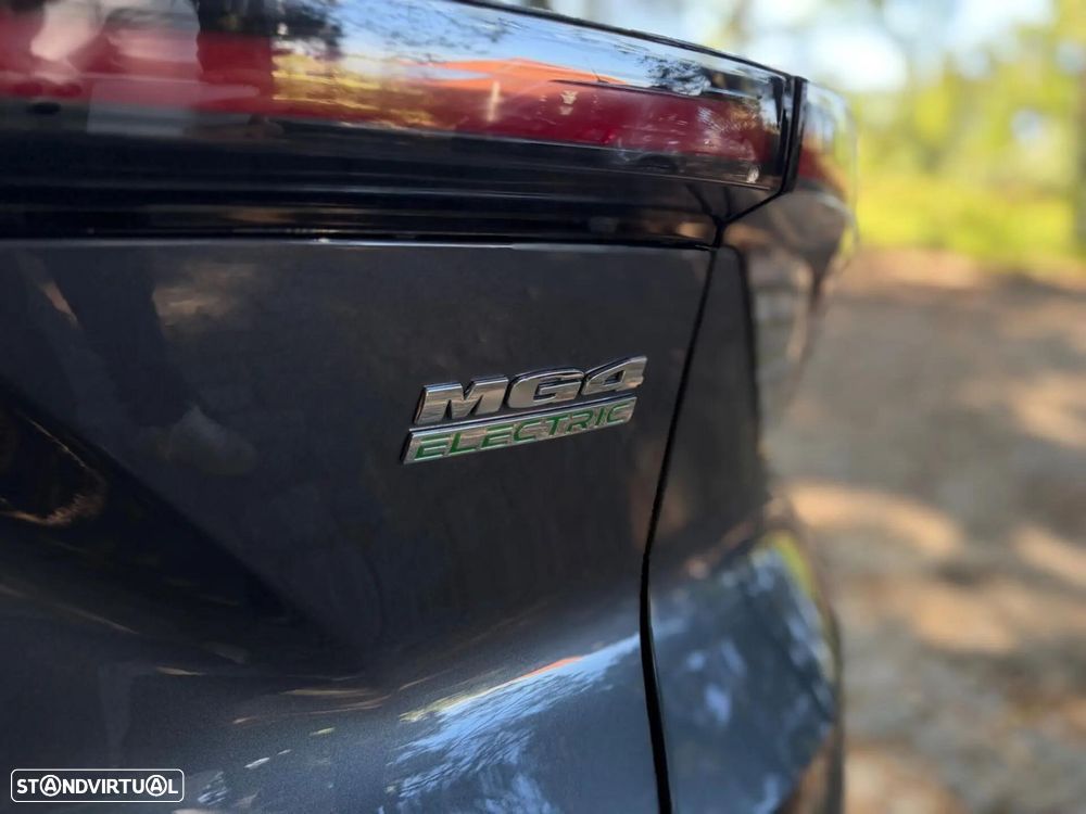 MG MG4 4 EV 64kWh XPower - 13