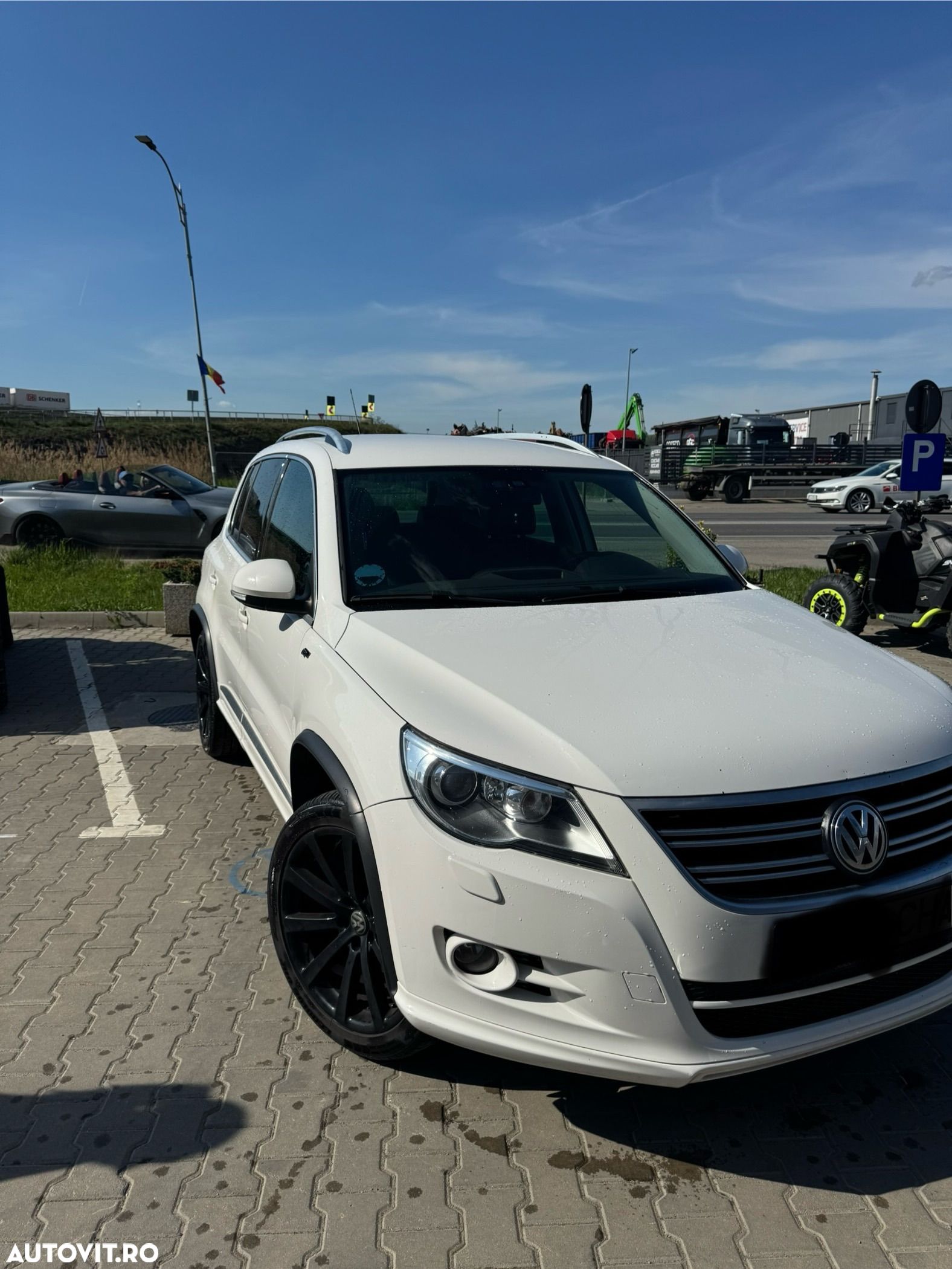 Volkswagen Tiguan 2.0 TDI 4Motion DSG Track & Field - 1