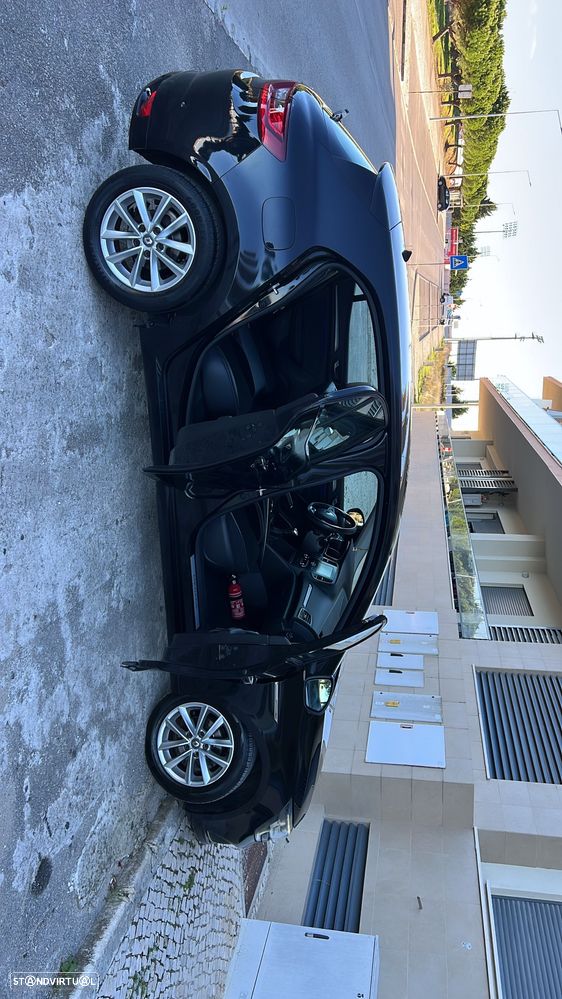 Renault Mégane E-Tech - 6