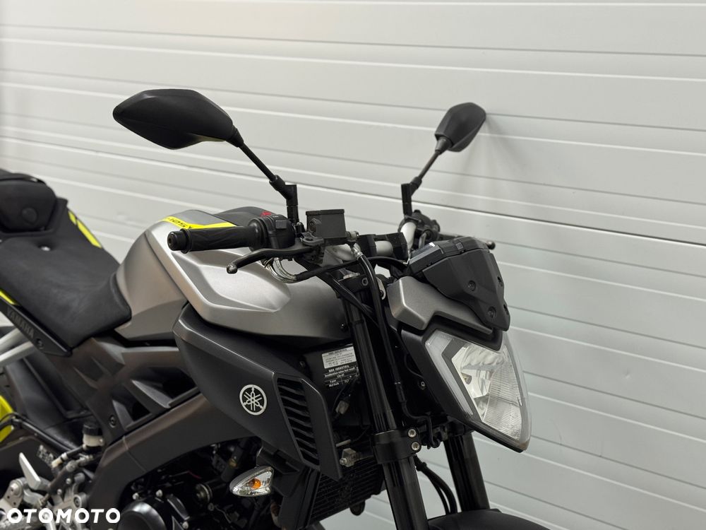 Yamaha MT - 8