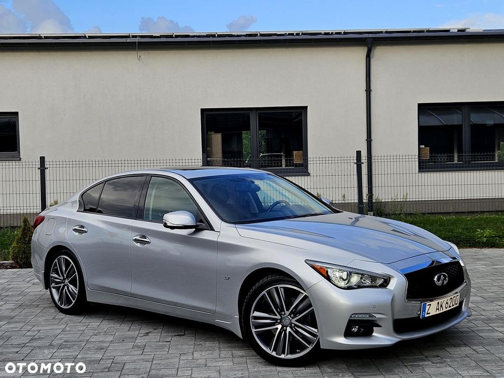 Infiniti Q50 - 16