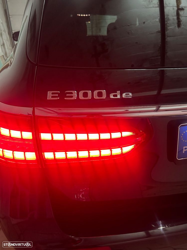 Mercedes-Benz E 300 de 4Matic 9G-TRONIC AMG Line - 13