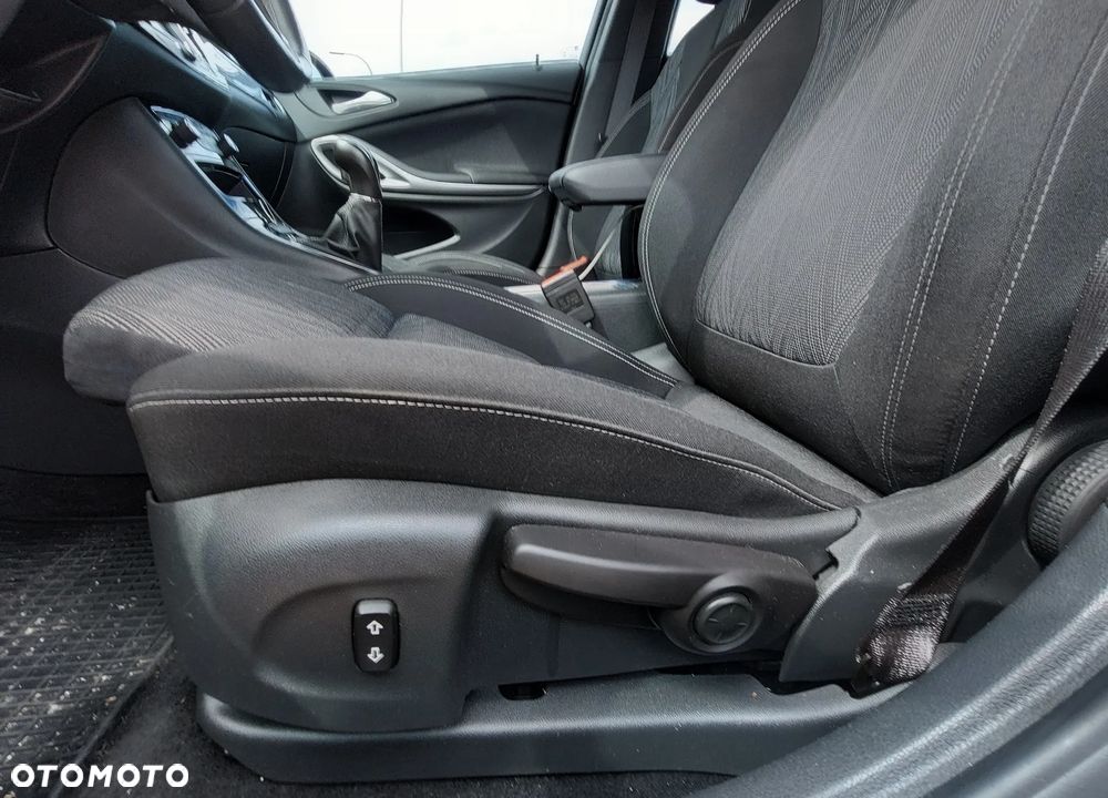 Opel Astra 1.2 T 2020 S&S - 15