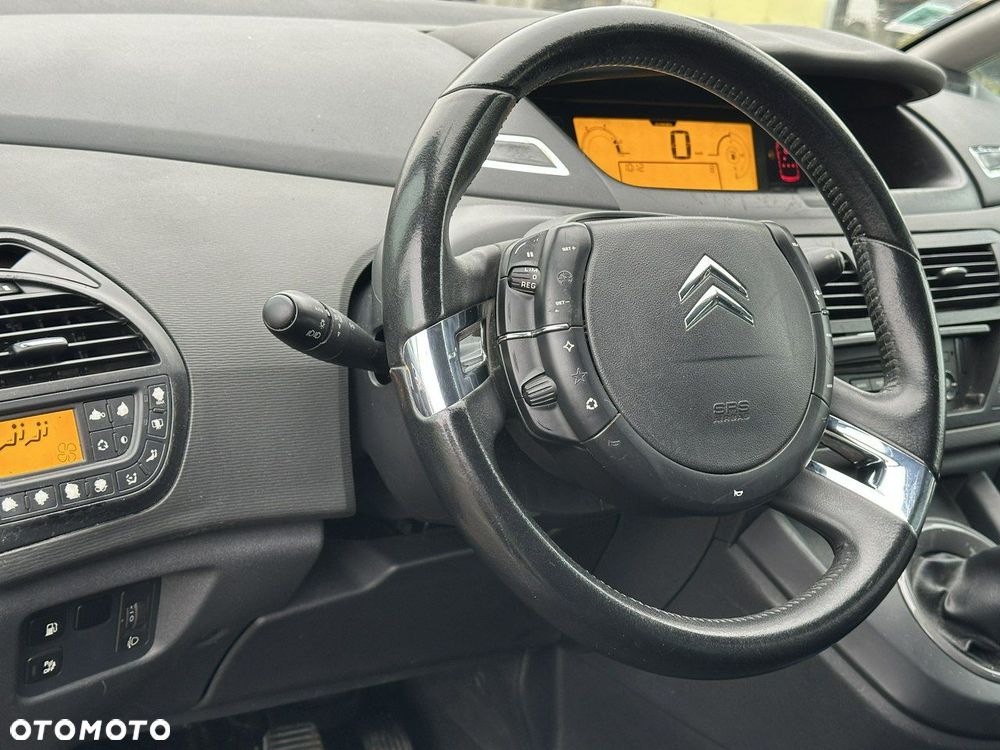 Citroën C4 Picasso - 17