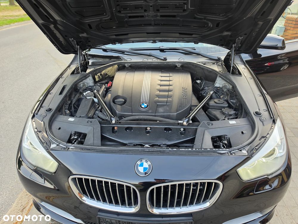 BMW 5GT - 33