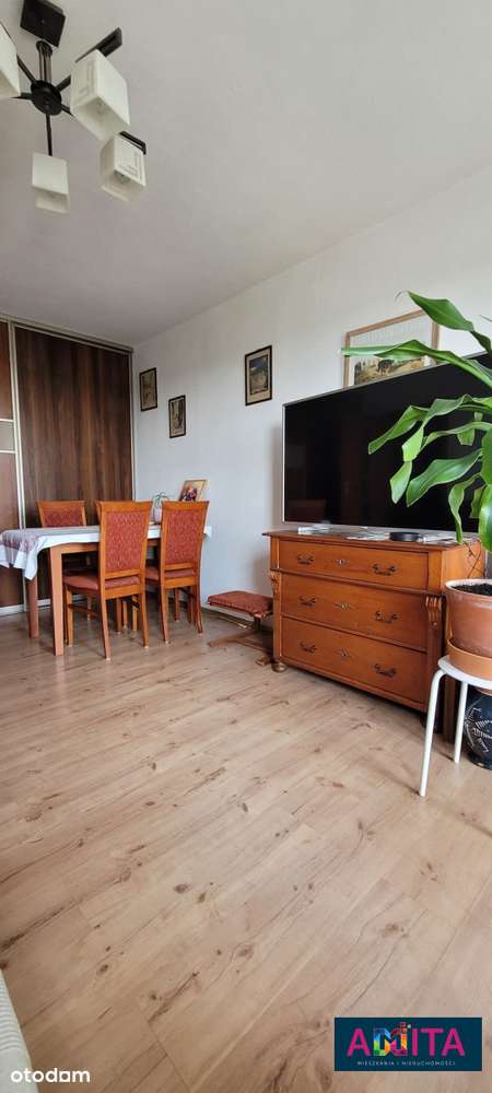 4-pokojowe mieszkanie na Mokotowie.