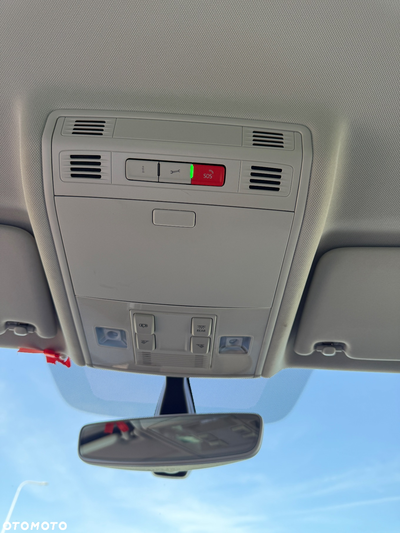 Volkswagen Golf e-Golf - 23