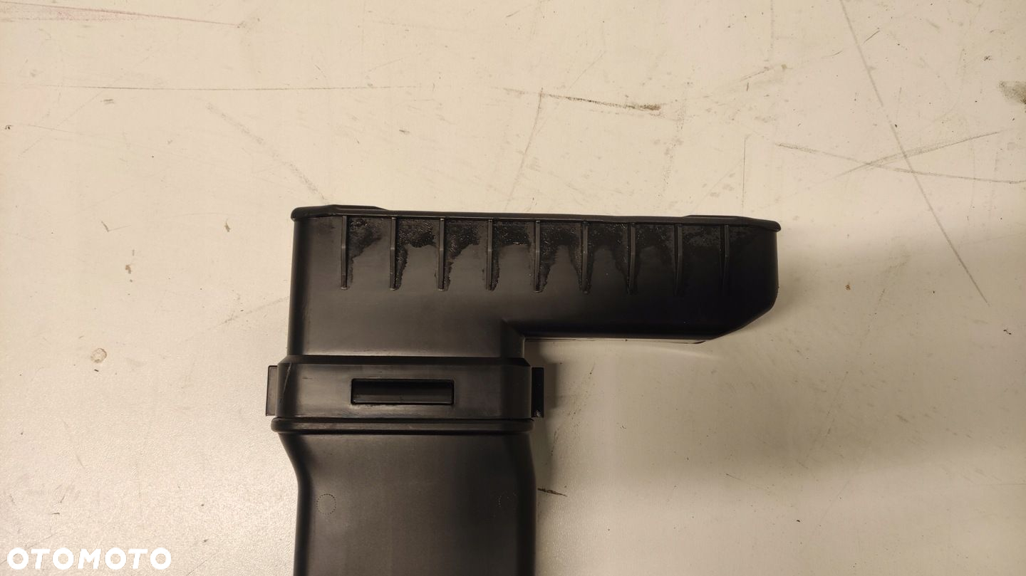 WLOT ŁAPACZ POWIETRZA KOMIN KIA STONIC 1.0 T-GDI G3LC 17-21 - 2