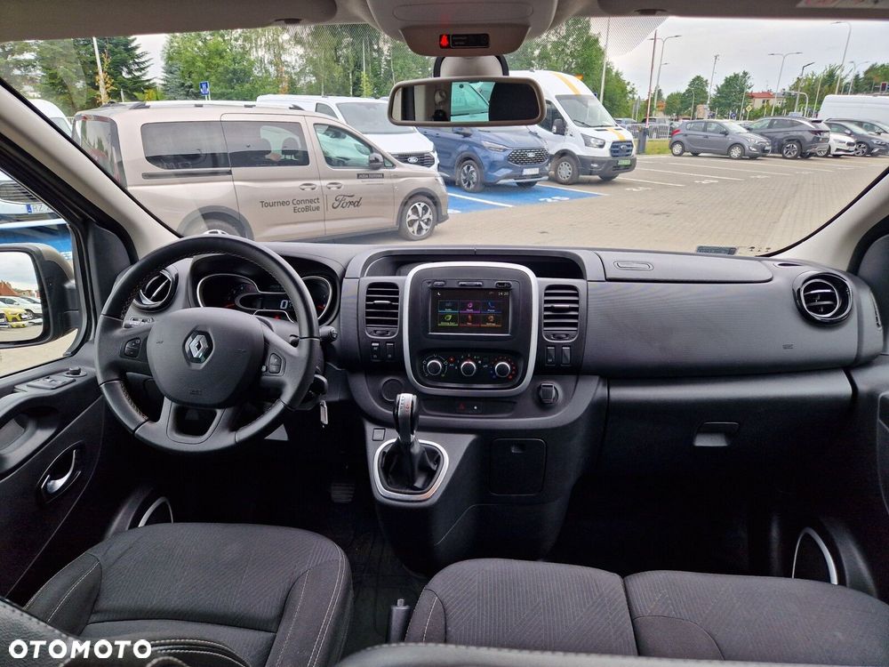 Renault Trafic - 16