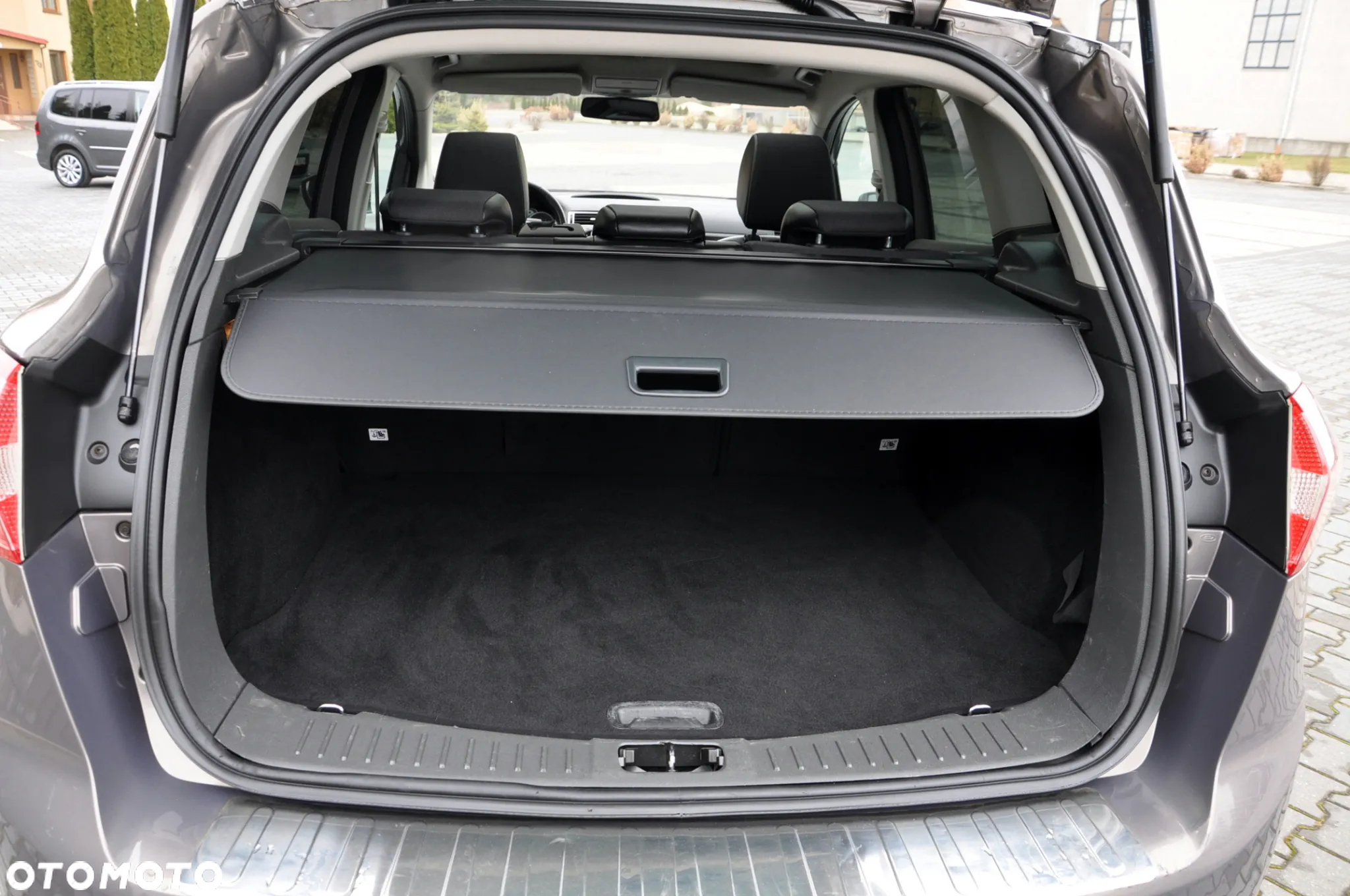 Ford Kuga 2.0 TDCi 4x4 Titanium - 39