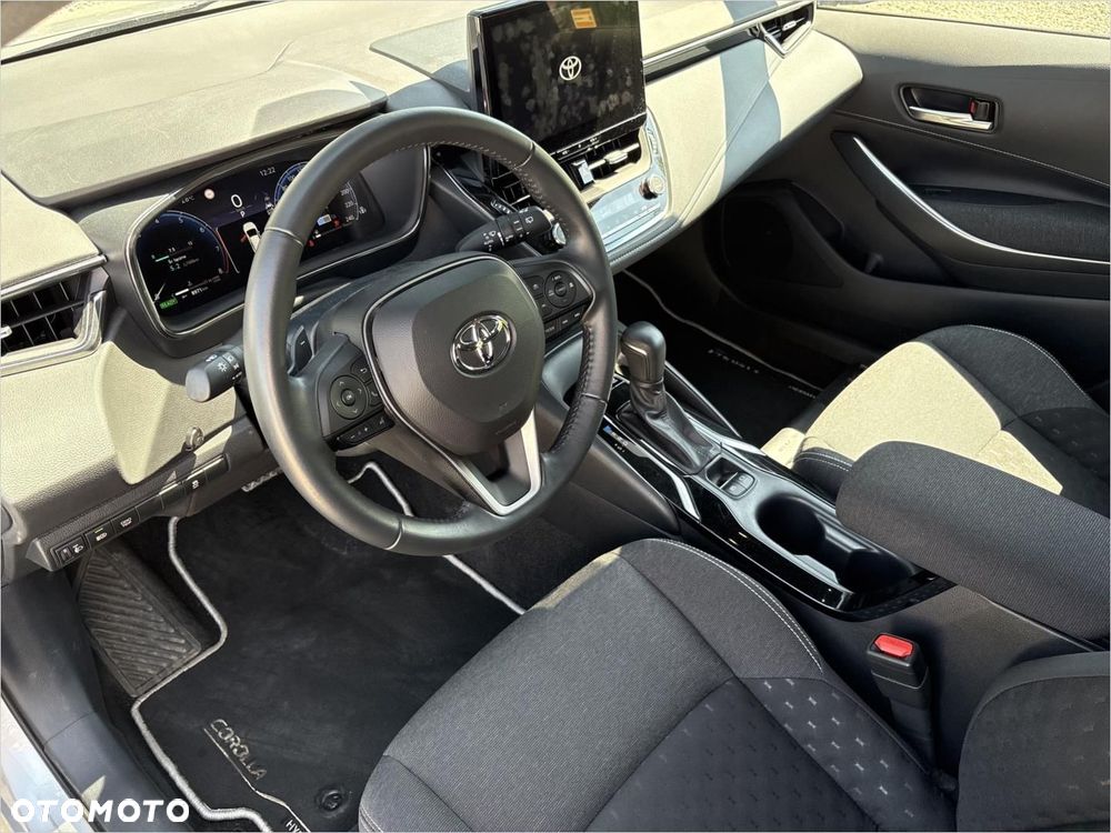 Toyota Corolla 2.0 Hybrid Comfort - 9