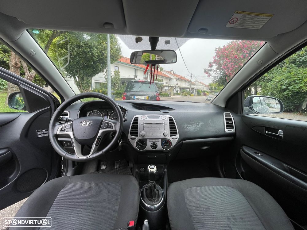 Hyundai i20 1.4 CRDI Comfort - 9