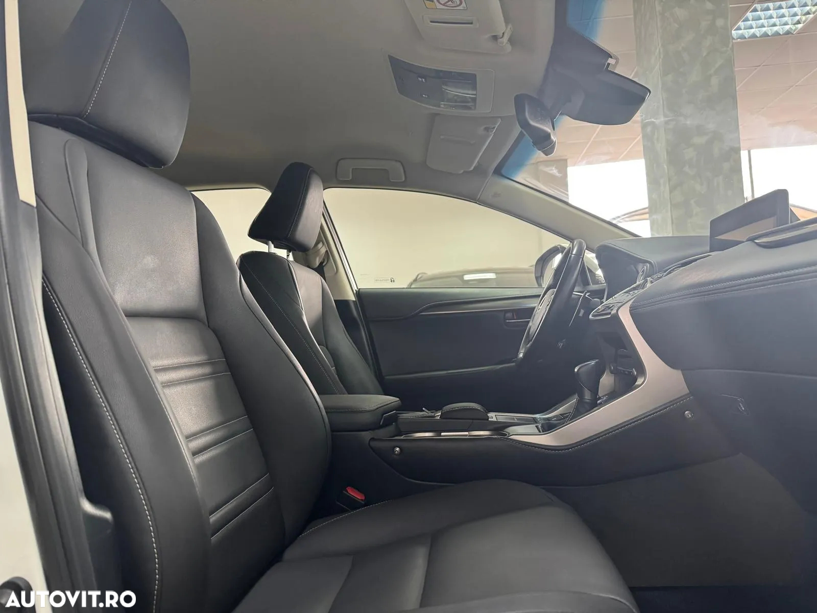 Lexus Seria NX 300h AWD Executive Plus - 16
