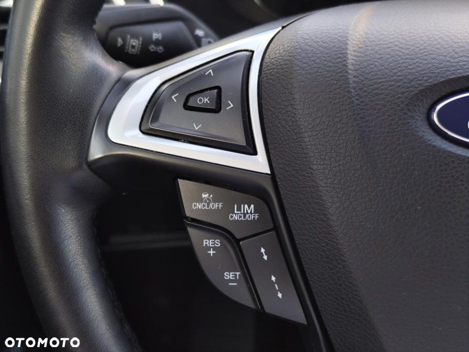 Ford S-Max - 22