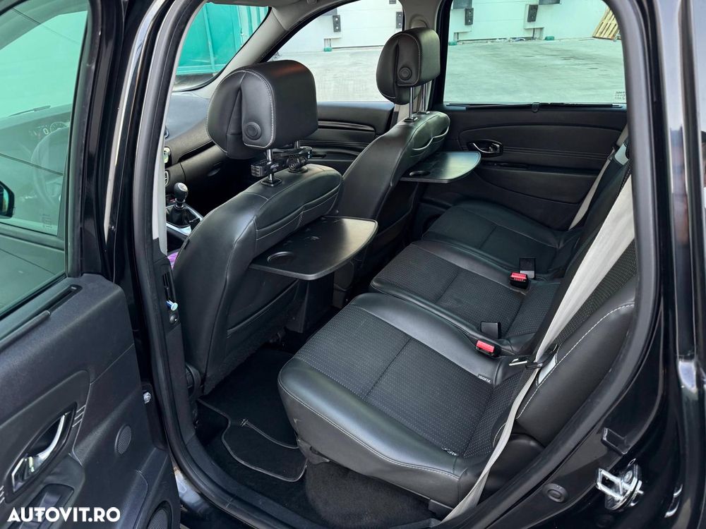 Renault Scenic - 5
