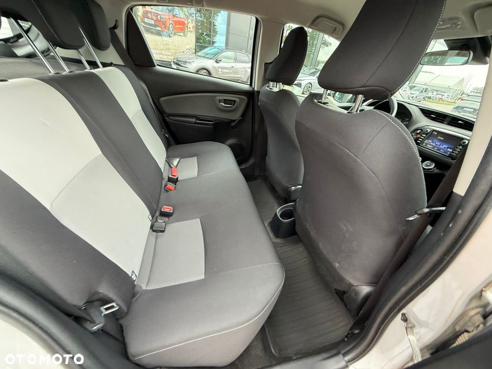 Toyota Yaris 1.5 Premium - 14
