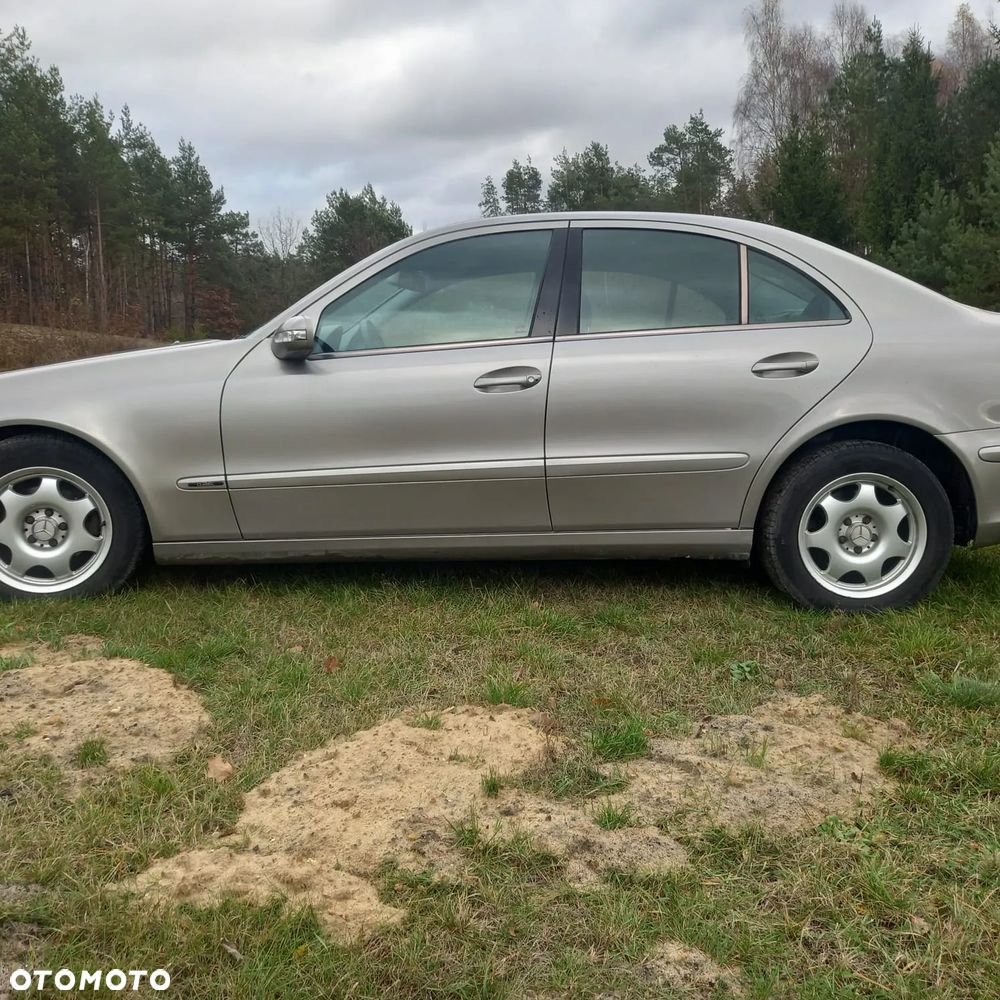 Mercedes-Benz Klasa E 200 CDI Elegance - 6