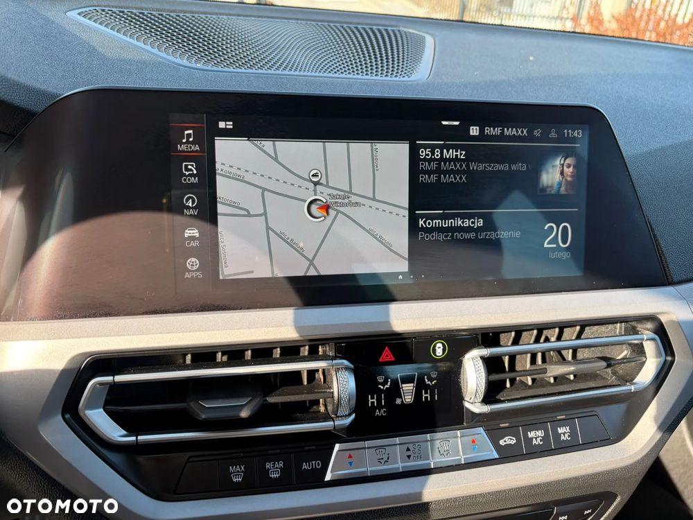 BMW Seria 3 318d Business Edition - 28