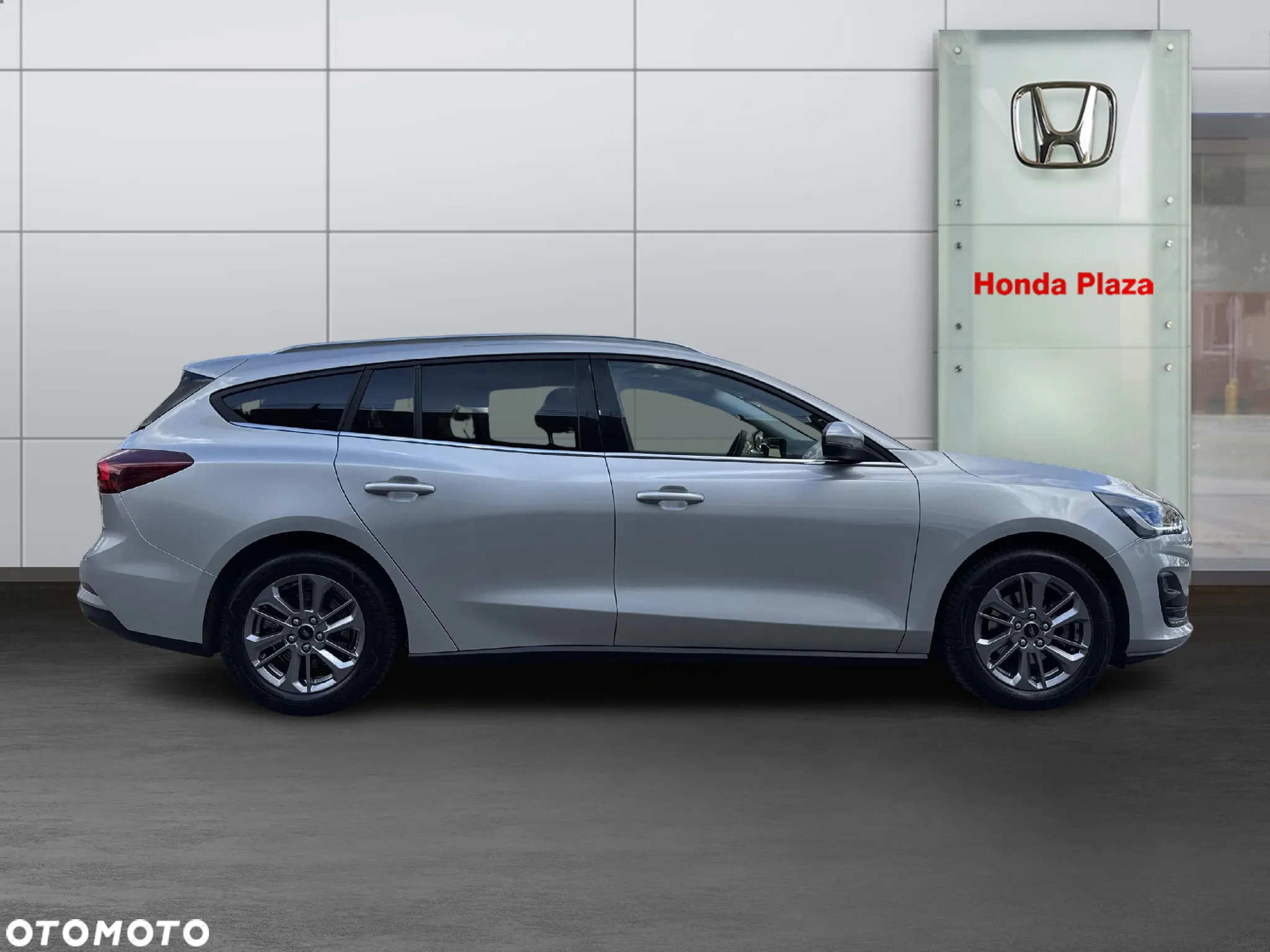 Ford Focus - 7