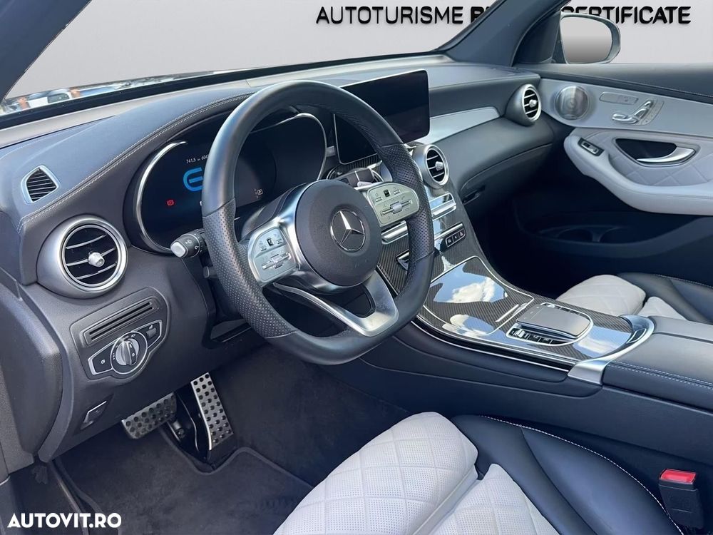 Mercedes-Benz GLC - 9