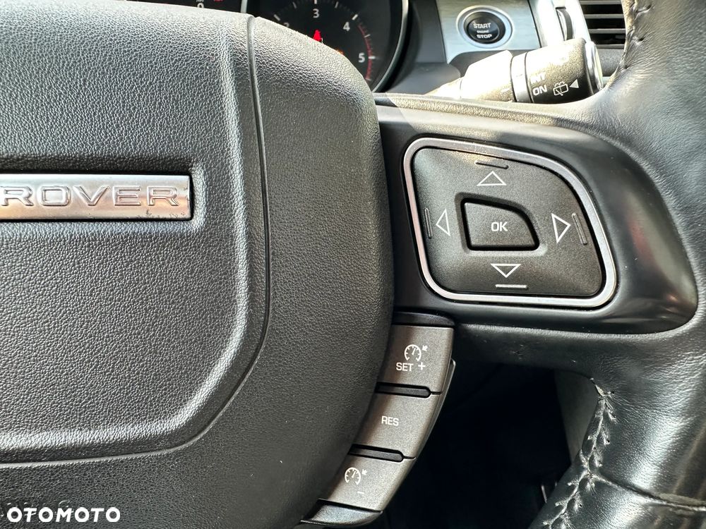 Land Rover Range Rover Evoque - 16