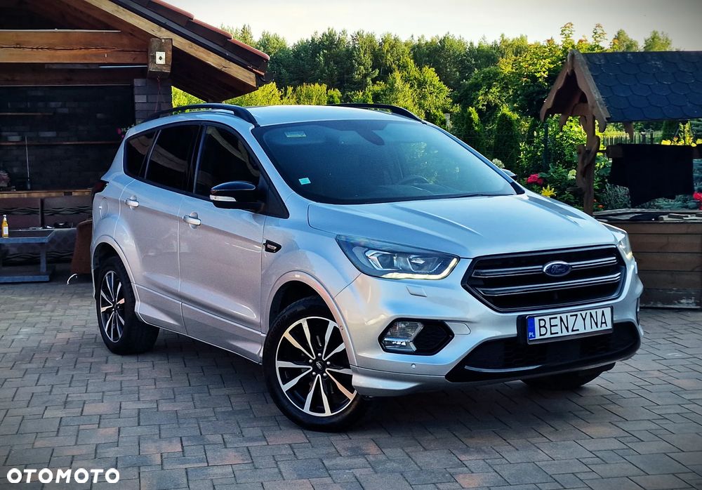 Ford Kuga 1.5 EcoBoost FWD ST-Line - 9