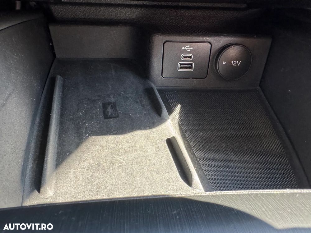 Ford Focus 1.5 EcoBlue Start-Stopp-System Aut. TITANIUM X - 28