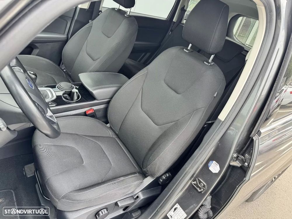 Ford S-Max 1.5 Eco Boost Start-Stopp TITANIUM - 11